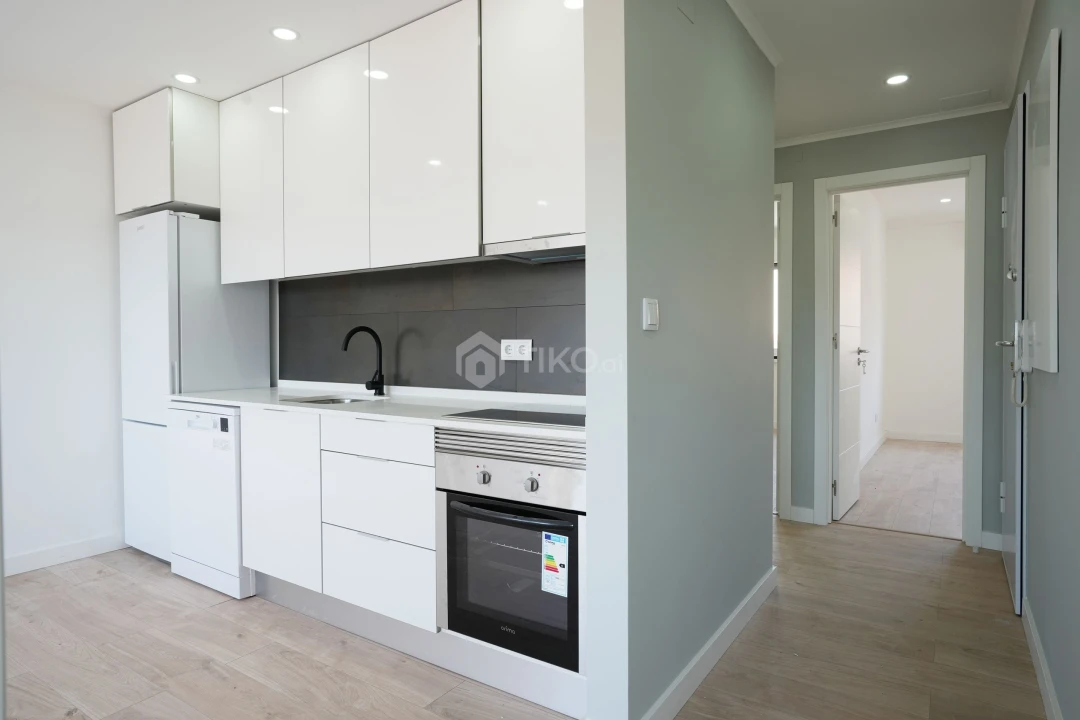 Apartamento T2 para Venda em Odivelas Foto 5