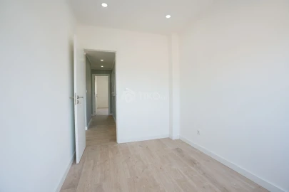 Apartamento T2 para Venda em Odivelas