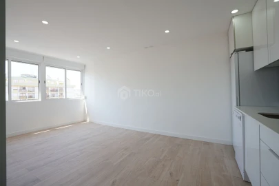 Apartamento T2 para Venda em Odivelas