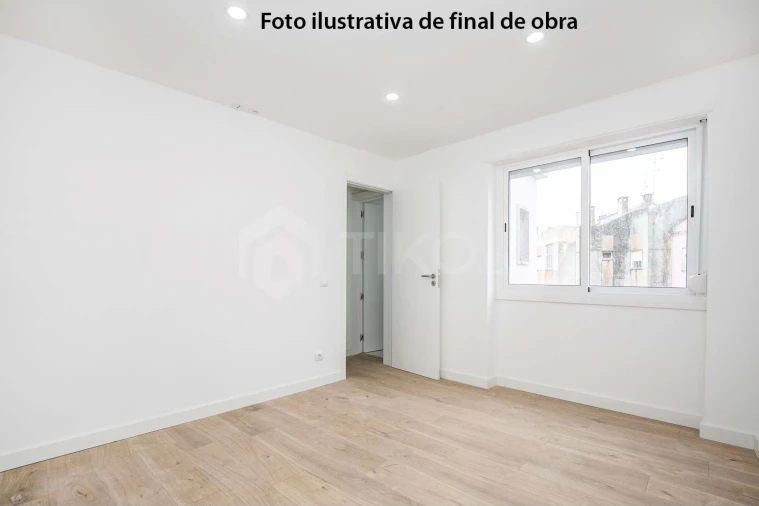 Apartamento T2 para Venda em Odivelas Foto 19