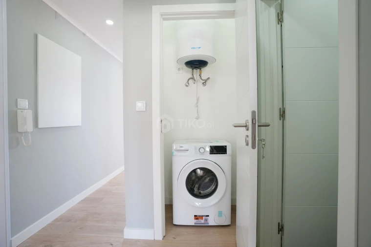 Apartamento T2 para Venda em Odivelas Foto 7