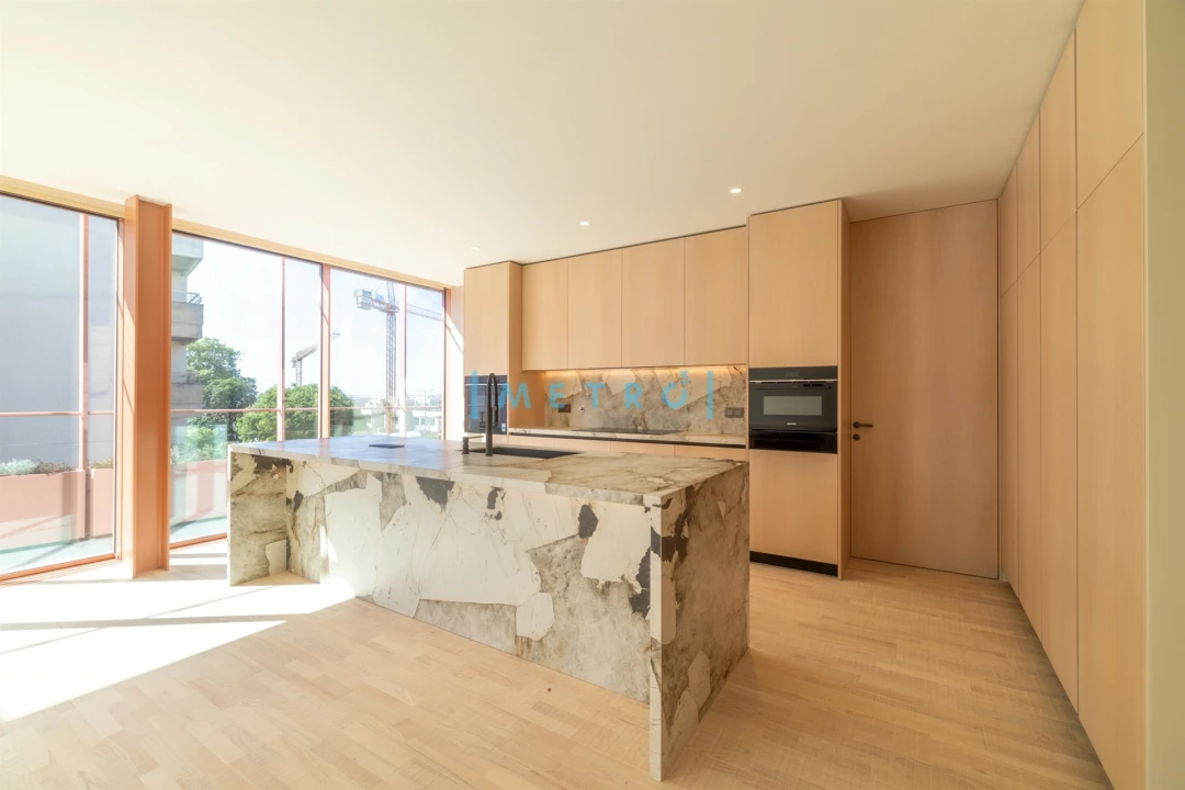 Apartamento T5 para Venda em Aldoar, Foz do Douro e Nevogilde Foto 5