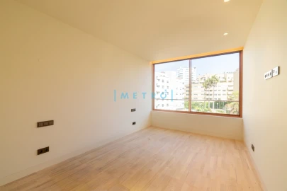 Apartamento T5 para Venda em Aldoar, Foz do Douro e Nevogilde