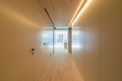 Apartamento T5 para Venda em Aldoar, Foz do Douro e Nevogilde