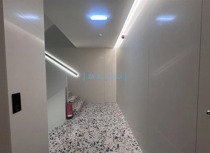 Apartamento T5 para Venda em Aldoar, Foz do Douro e Nevogilde Foto 2