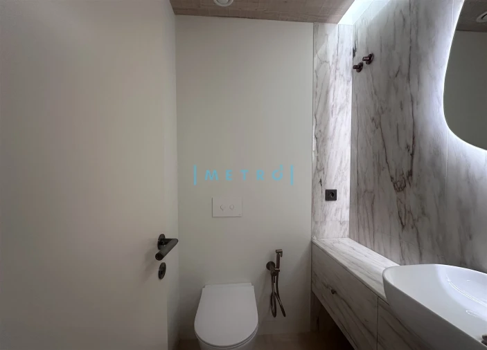 Apartamento T5 para Venda em Aldoar, Foz do Douro e Nevogilde Foto 12