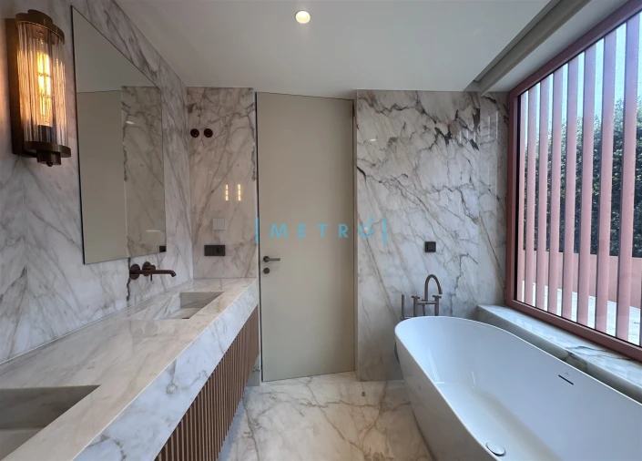 Apartamento T5 para Venda em Aldoar, Foz do Douro e Nevogilde Foto 29