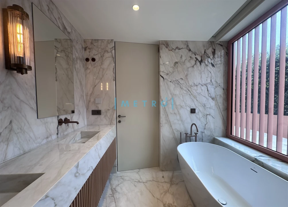 Apartamento T5 para Venda em Aldoar, Foz do Douro e Nevogilde Foto 29