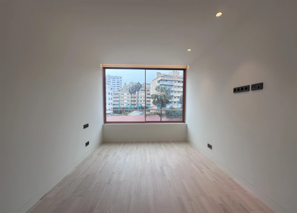 Apartamento T5 para Venda em Aldoar, Foz do Douro e Nevogilde Foto 13