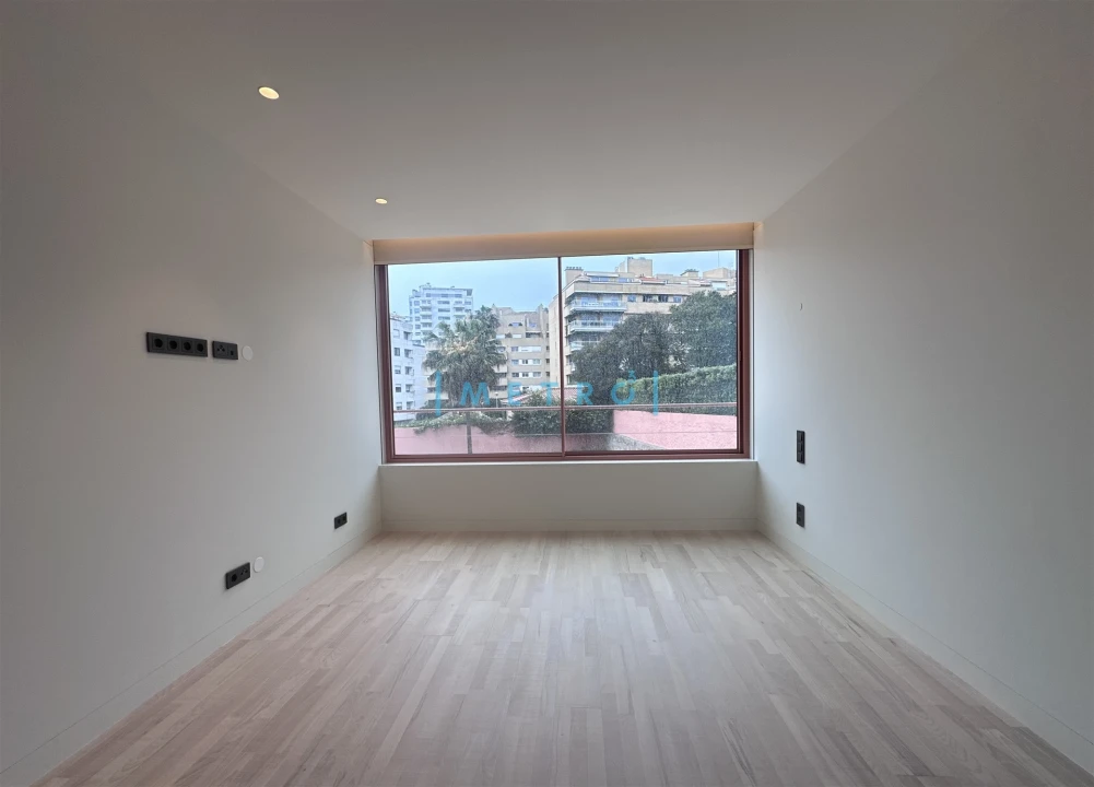 Apartamento T5 para Venda em Aldoar, Foz do Douro e Nevogilde Foto 25