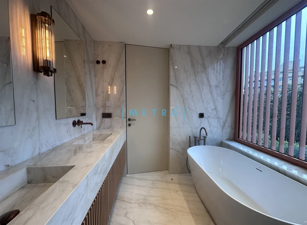 Apartamento T5 para Venda em Aldoar, Foz do Douro e Nevogilde Foto 23