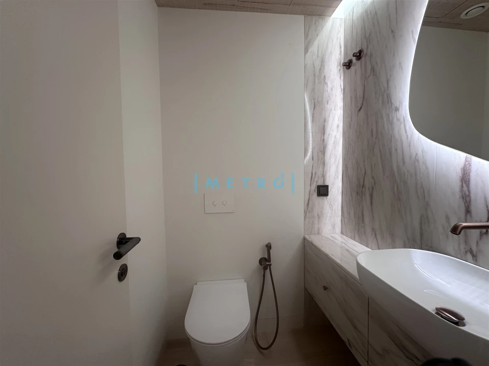 Apartamento T5 para Venda em Aldoar, Foz do Douro e Nevogilde Foto 9