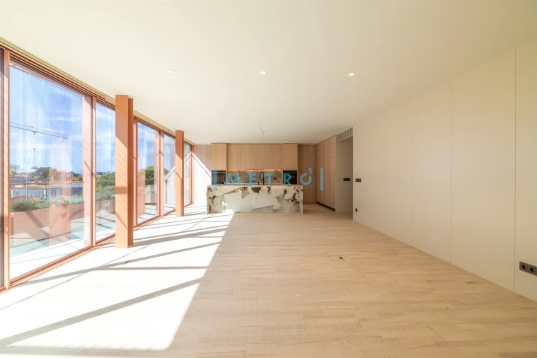 Apartamento T5 para Venda em Aldoar, Foz do Douro e Nevogilde Foto 3