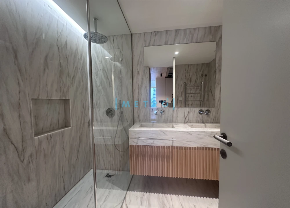 Apartamento T5 para Venda em Aldoar, Foz do Douro e Nevogilde Foto 14