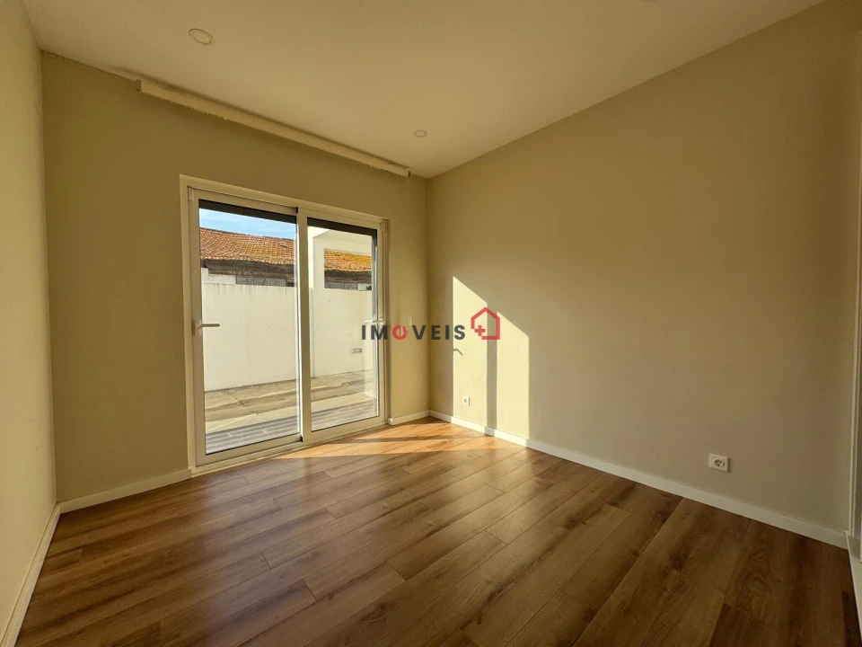 Moradia T3 para Venda em Almeirim Foto 12