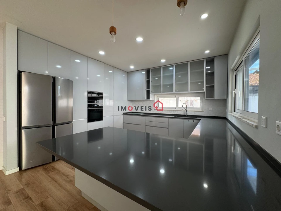 Moradia T3 para Venda em Almeirim Foto 19