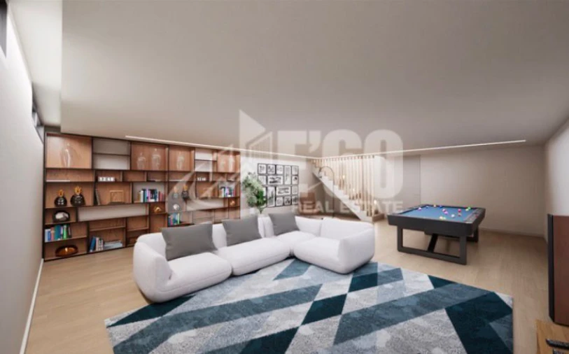 Moradia T4 para Venda em Canelas Foto 6