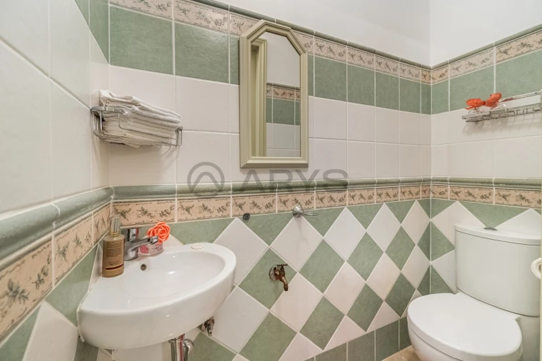 Moradia T5 para Venda em Merelim (São Paio), Panoias e Parada de Tibães Foto 16