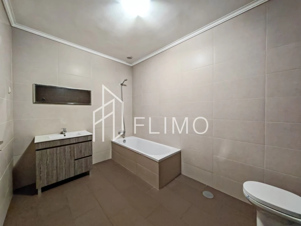 Moradia T3 para Venda em Santa Maria da Feira, Travanca, Sanfins e Espargo Foto 25