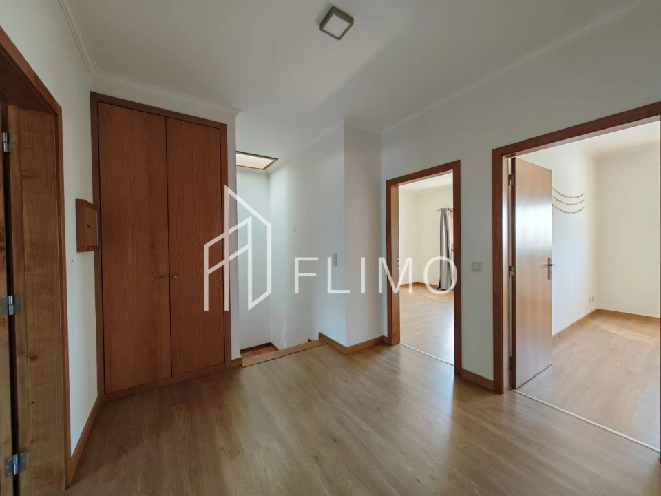 Moradia T3 para Venda em Santa Maria da Feira, Travanca, Sanfins e Espargo Foto 11