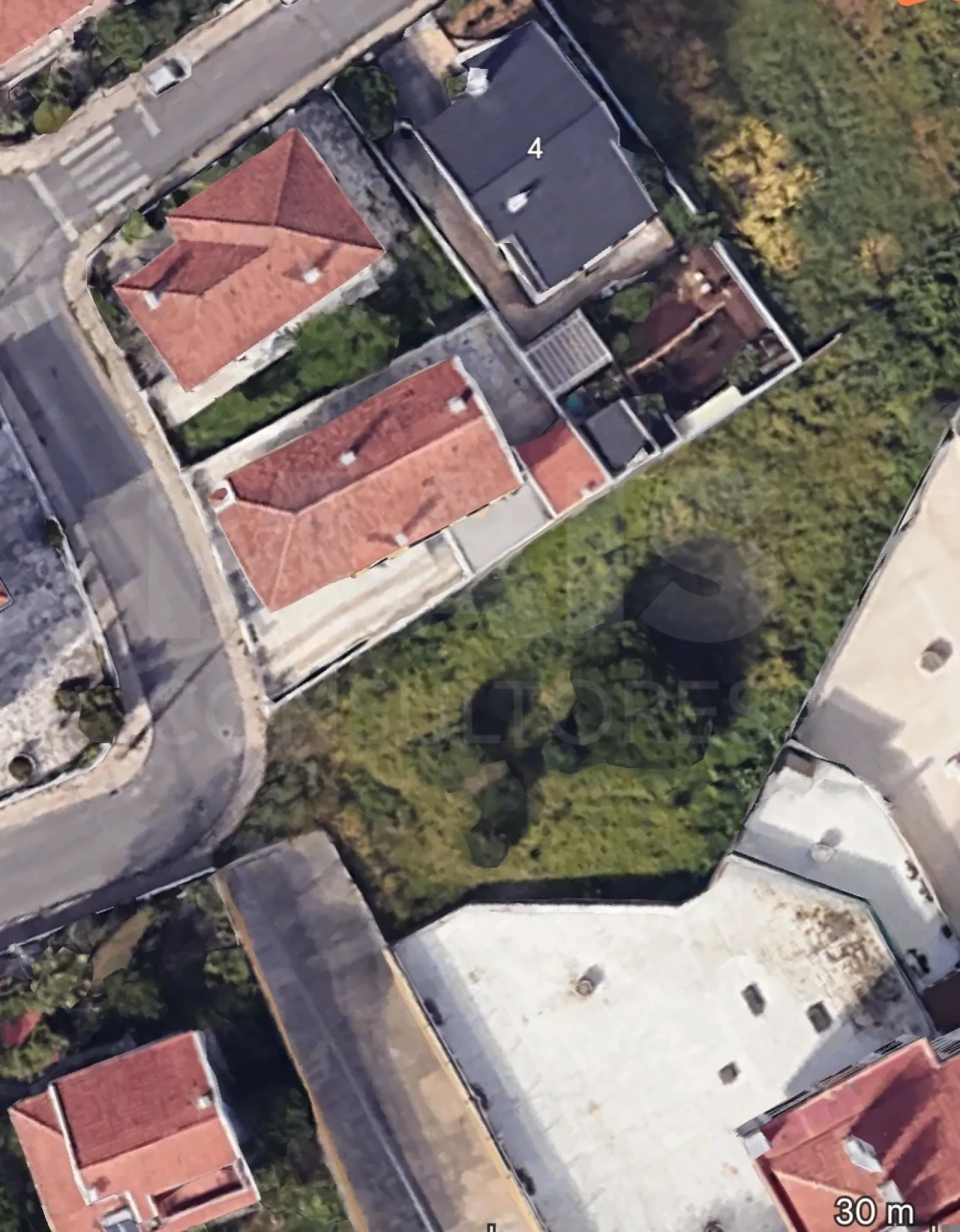 Terreno para Venda em Massamá e Monte Abraão Foto 1