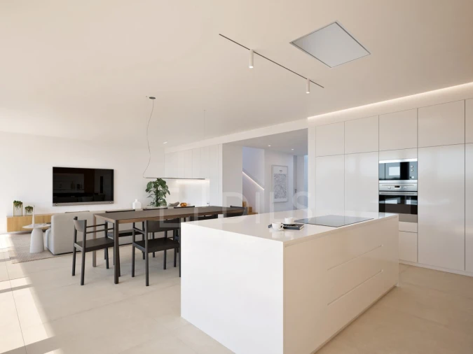 Moradia T4 para Venda em Lagos (São Sebastião e Santa Maria) Foto 4