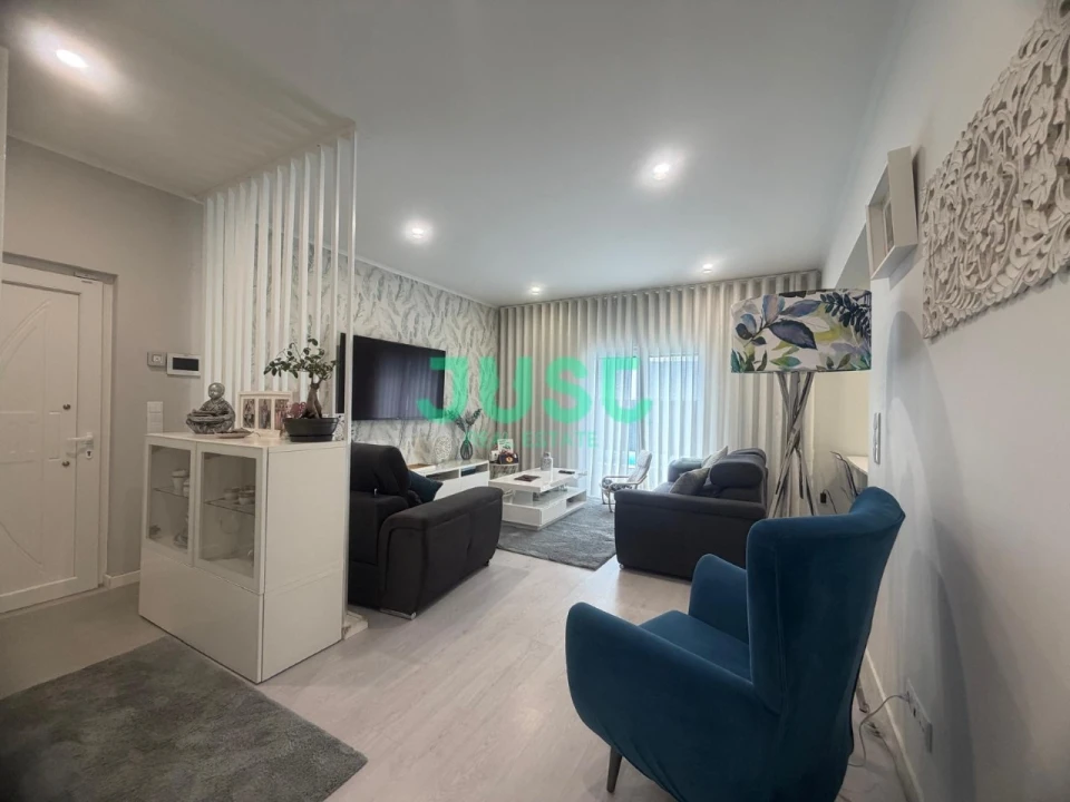 Moradia T3 para Venda em Quinta do Conde Foto 23