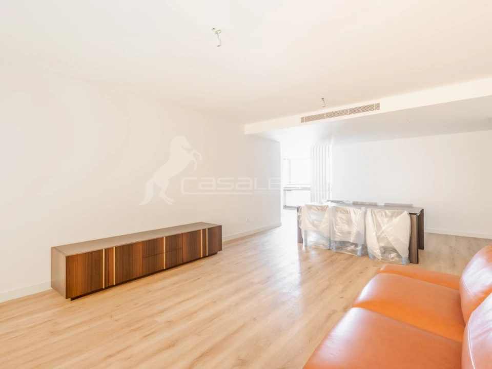 Apartamento T2 para Venda em São Martinho Foto 8