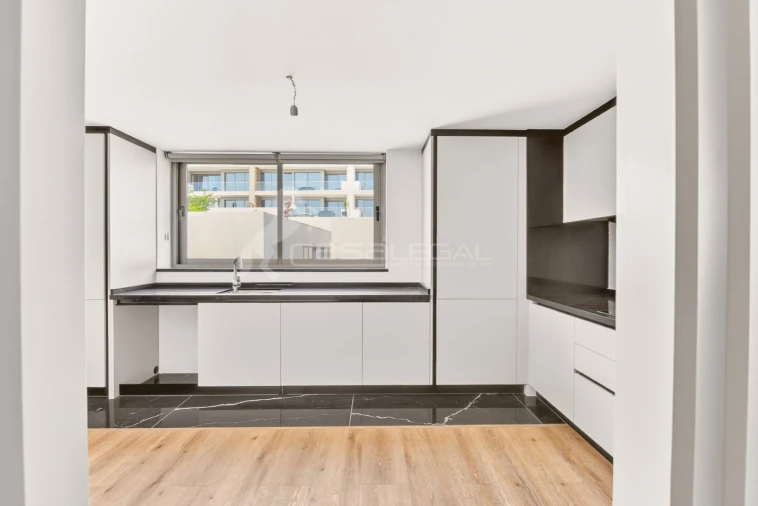 Apartamento T2 para Venda em São Martinho Foto 9