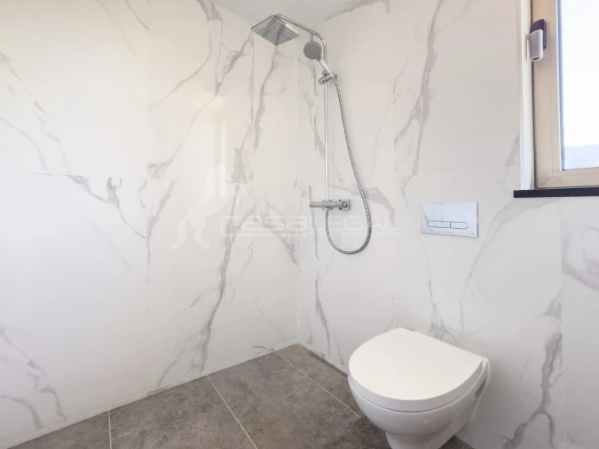 Apartamento T2 para Venda em São Martinho Foto 14