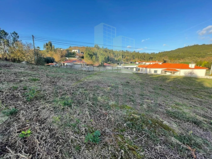 Terreno para Venda em Freixieiro de Soutelo Foto 8