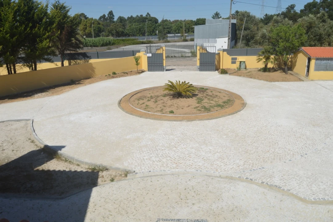 Moradia T15 para Venda em Palmela Foto 2