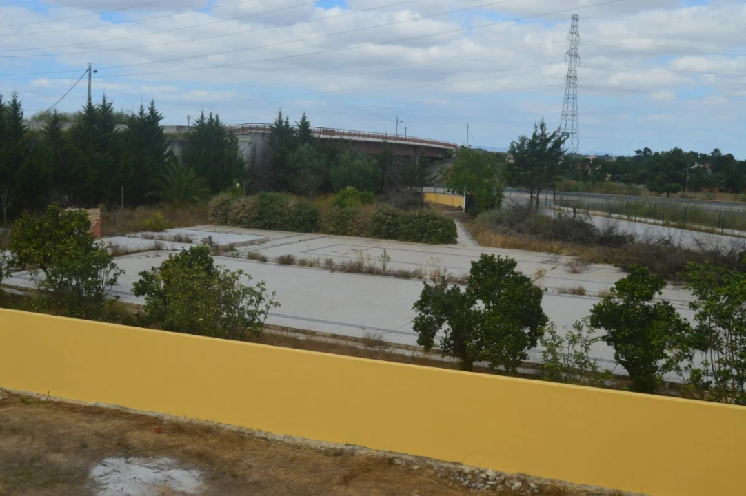 Moradia T15 para Venda em Palmela Foto 12