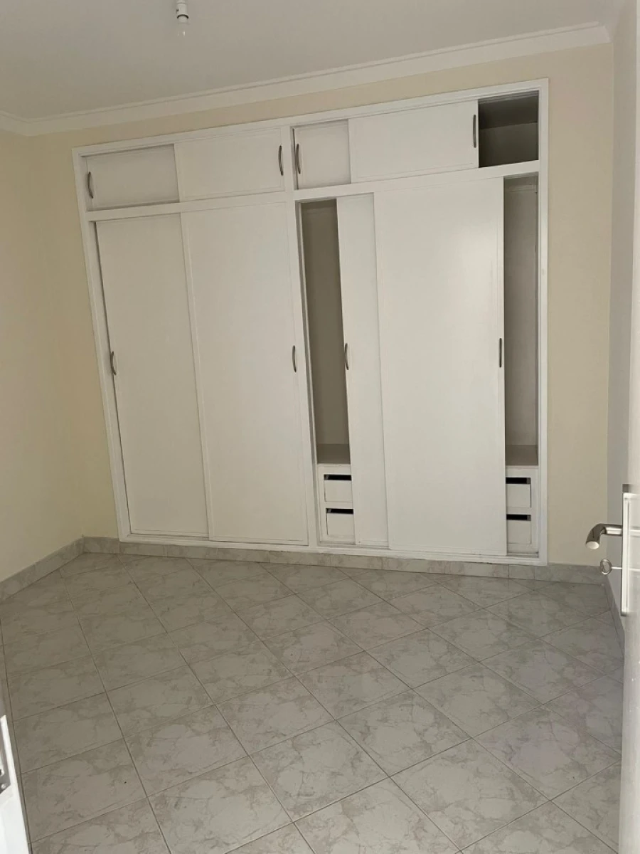 Apartamento T1 para Venda em São João das Lampas e Terrugem Foto 31