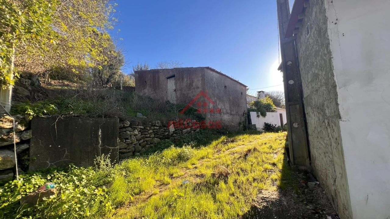 Moradia T2 para Venda em Dois Portos e Runa Foto 14