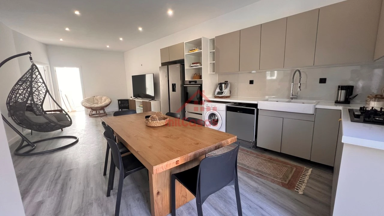 Moradia T2 para Venda em Dois Portos e Runa Foto 2