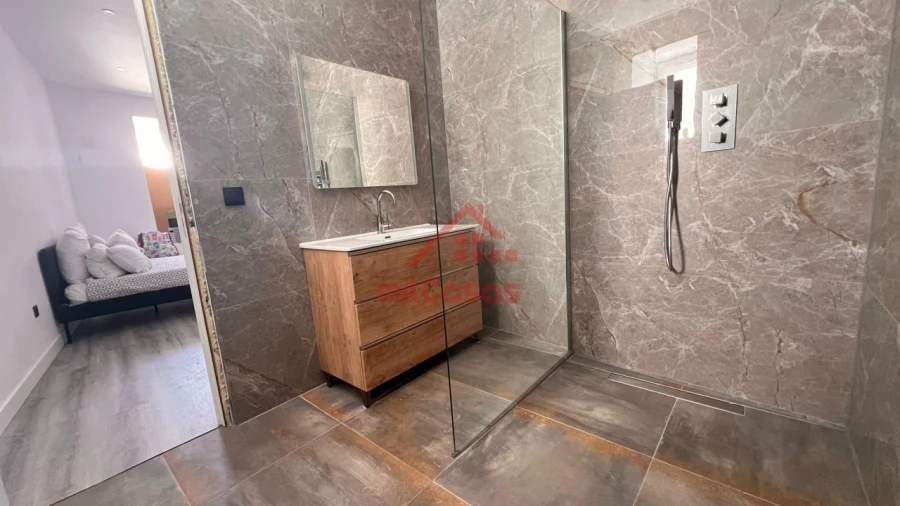 Moradia T2 para Venda em Dois Portos e Runa Foto 12