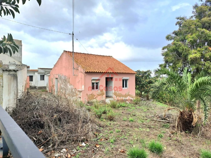 Moradia T2 para Venda em Santa Maria, São Pedro e Matacães Foto 2