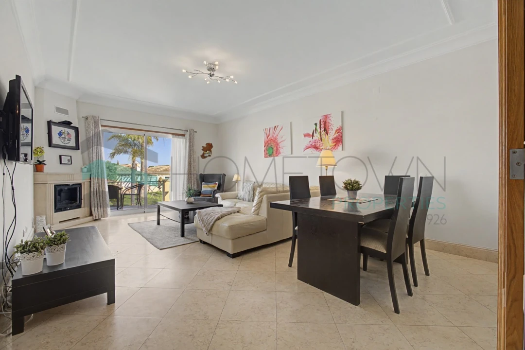 Quinta T4 para Venda em Quarteira Foto 4