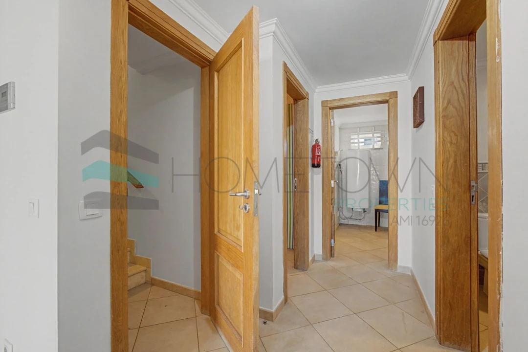 Quinta T4 para Venda em Quarteira Foto 45