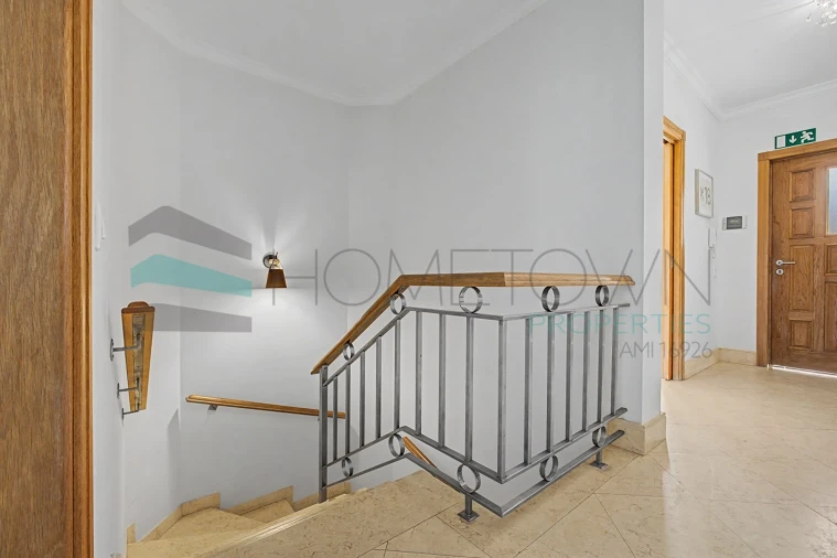 Quinta T4 para Venda em Quarteira Foto 44