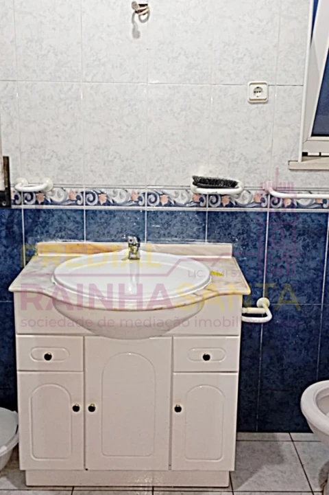 Apartamento T6 para Venda em São Martinho do Bispo e Ribeira de Frades