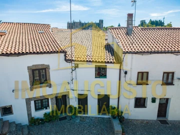 Moradia T3 para Venda em Guarda