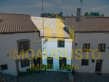 Moradia T3 para Venda em Guarda