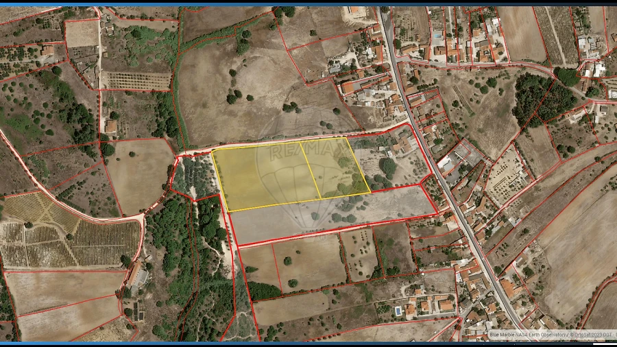 Terreno para Venda em Aveiras de Cima