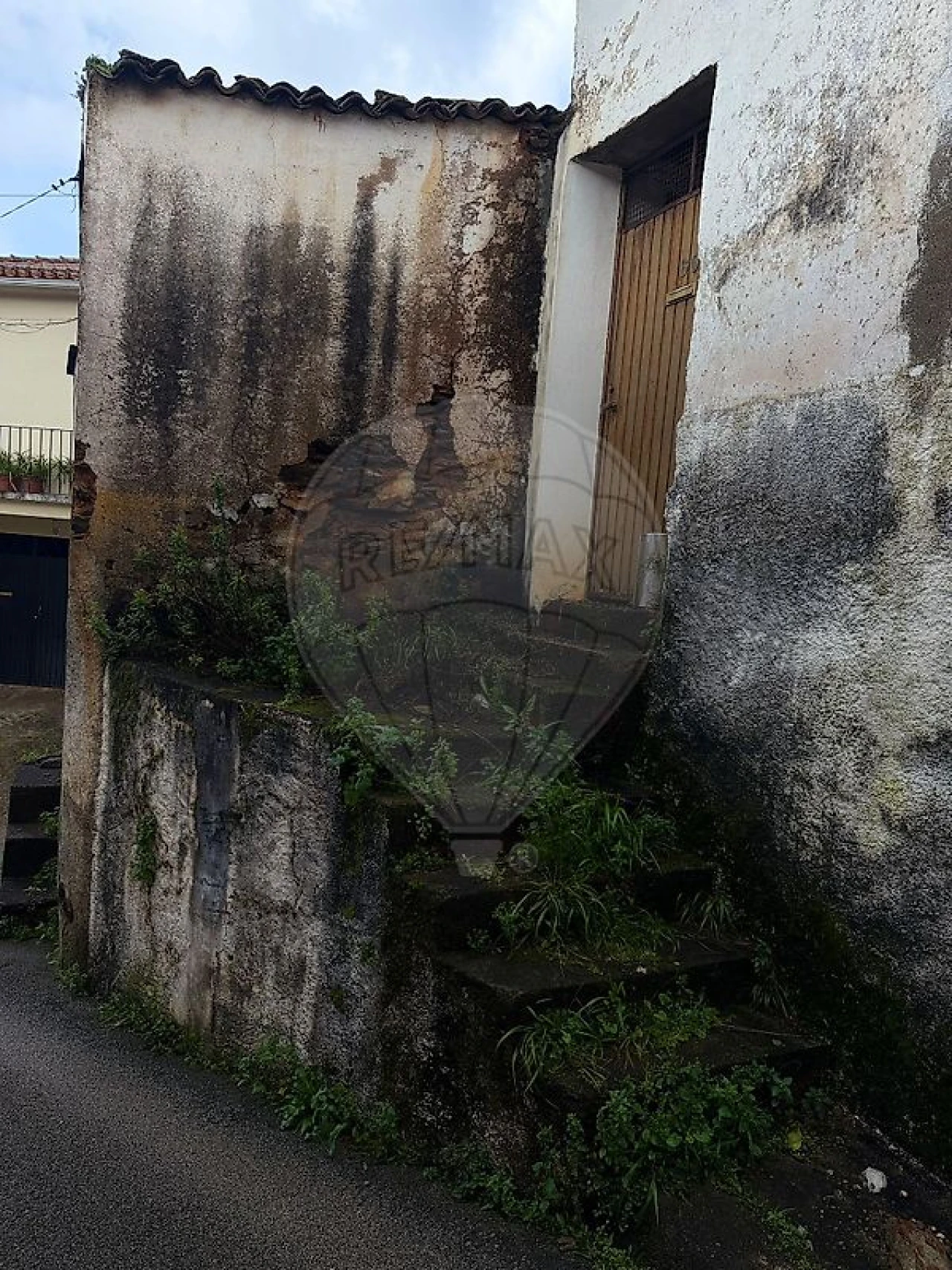 Moradia T3 para Venda em Ceira Foto 3