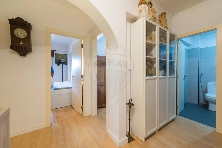 Apartamento T3 para Venda em Massamá e Monte Abraão Foto 39