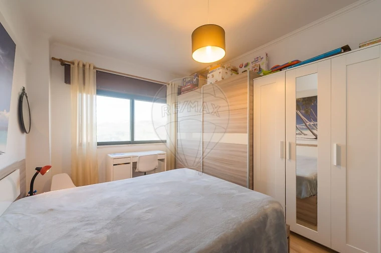 Apartamento T3 para Venda em Massamá e Monte Abraão Foto 2