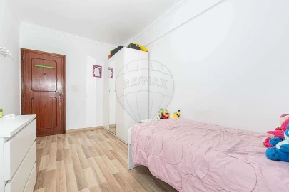 Apartamento T2 para Venda em Vialonga