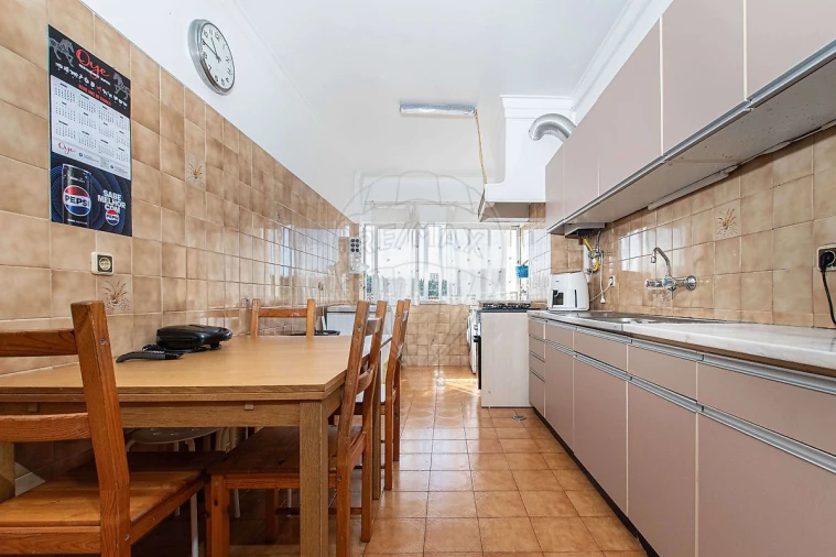 Apartamento T2 para Venda em Vialonga Foto 6